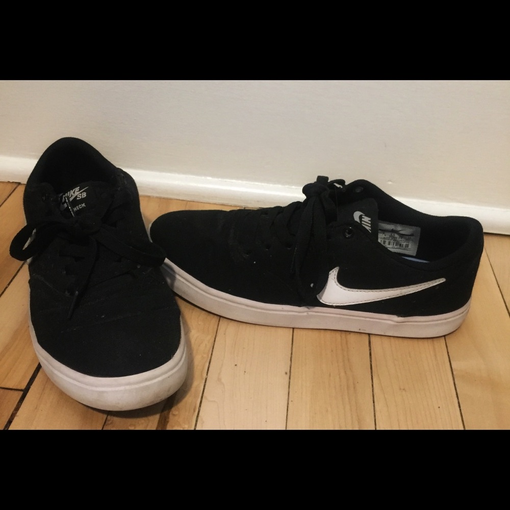 Black Lightly Worn Nike Check SB